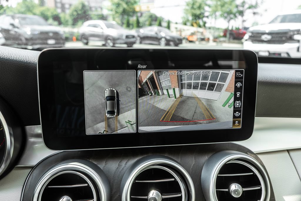 Used 2021 Mercedes-Benz C 300 4MATIC Sedan image 9