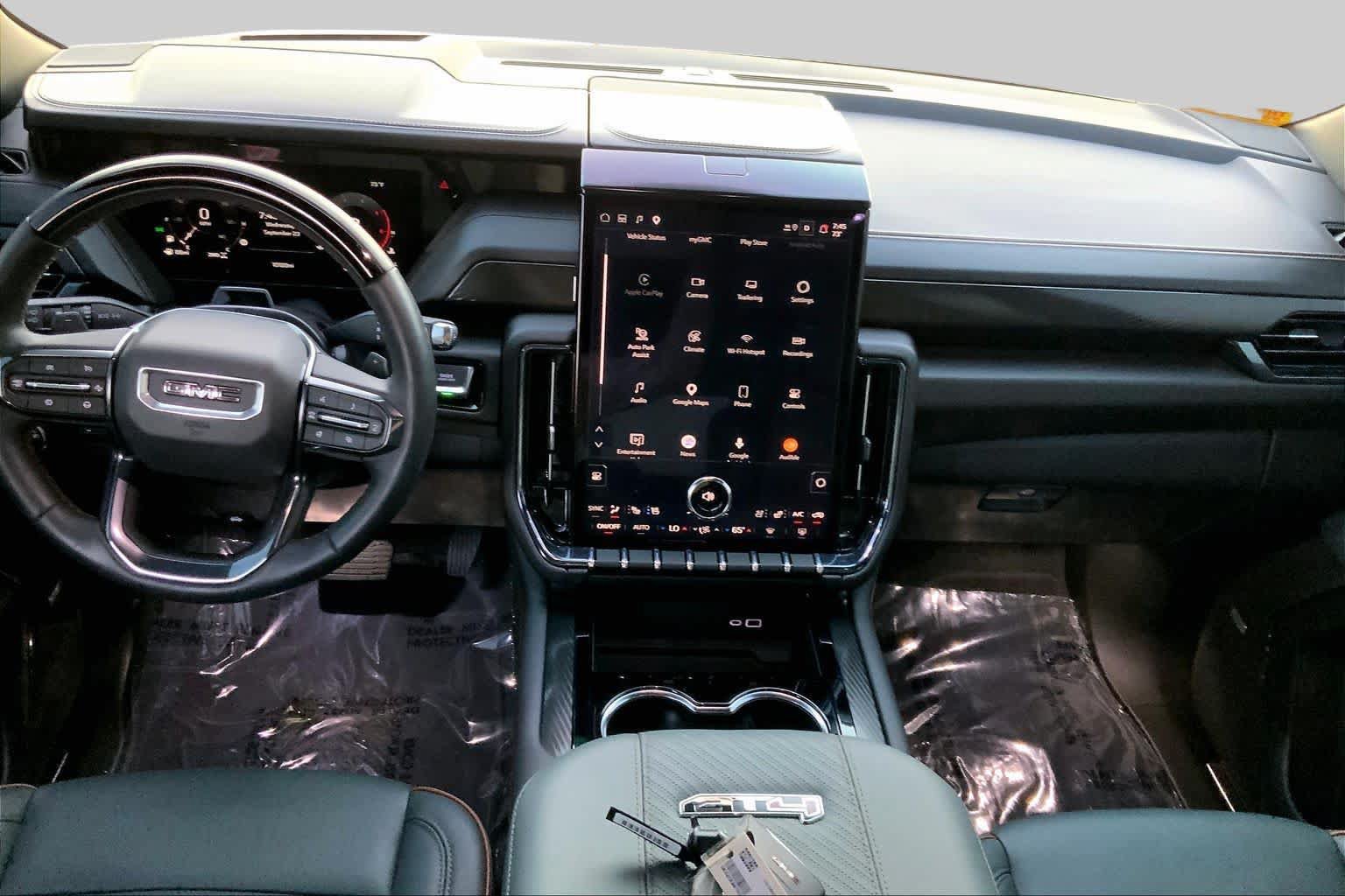 Used 2026 GMC Yukon AT4 w/ AT4 Premium Plus Package AWD/4WD image 15
