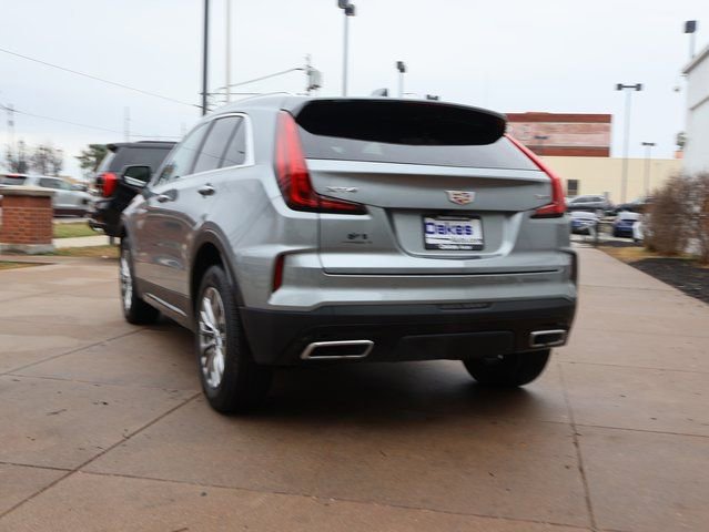 Certified 2025 Cadillac XT4 Premium Luxury FWD image 6