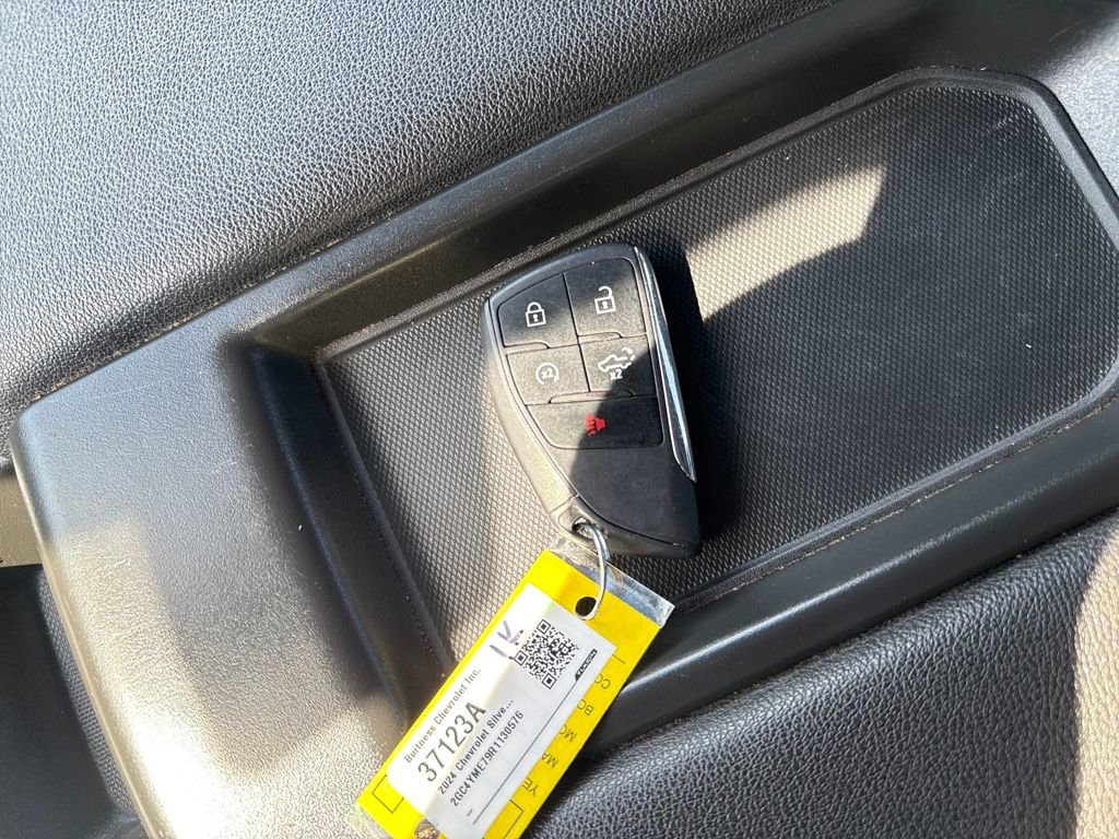 Certified 2024 Chevrolet Silverado 2500 Custom w/ Custom Convenience Package image 25