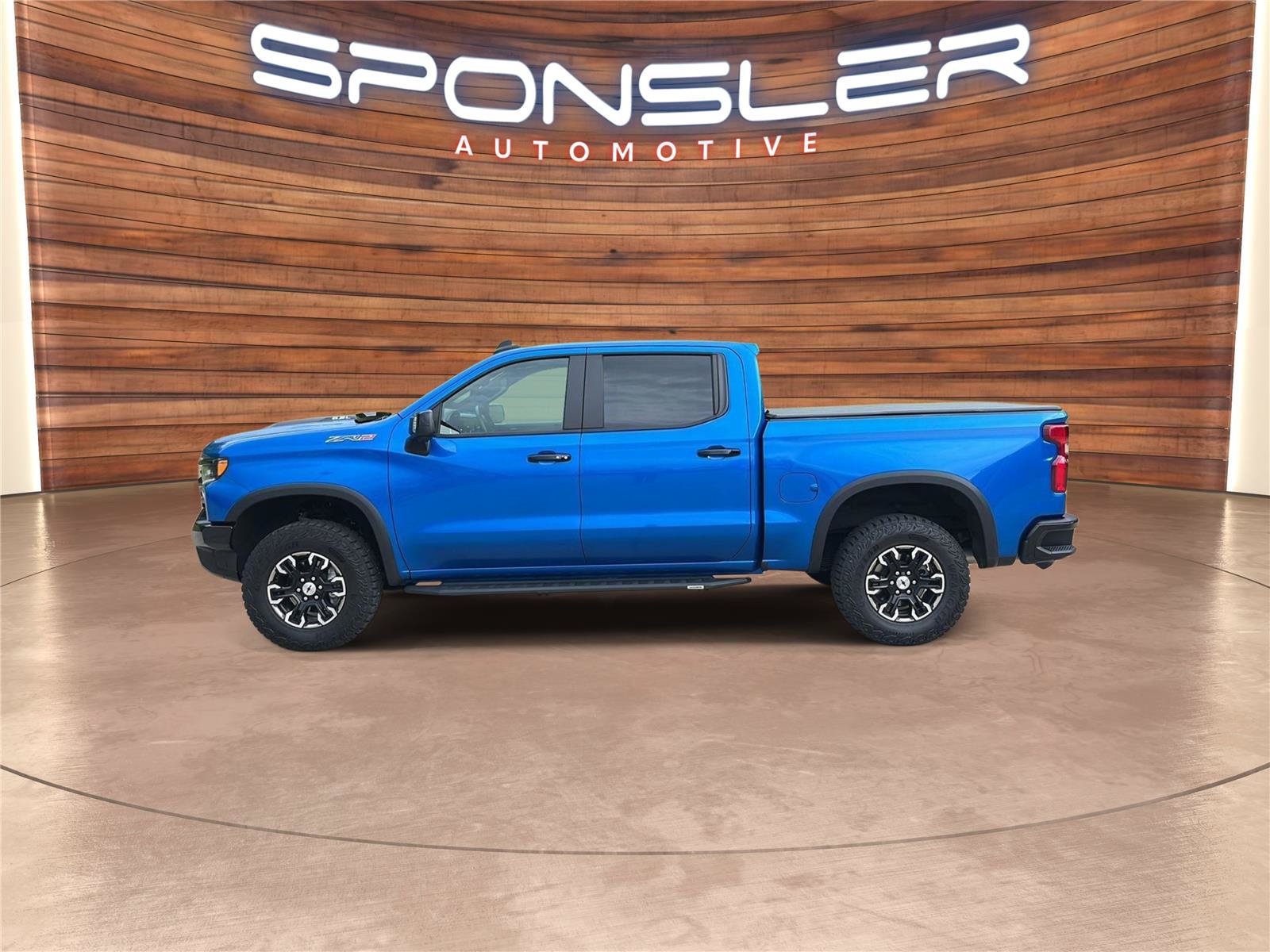 Used 2022 Chevrolet Silverado 1500 ZR2 w/ Technology Package AWD/4WD video 2
