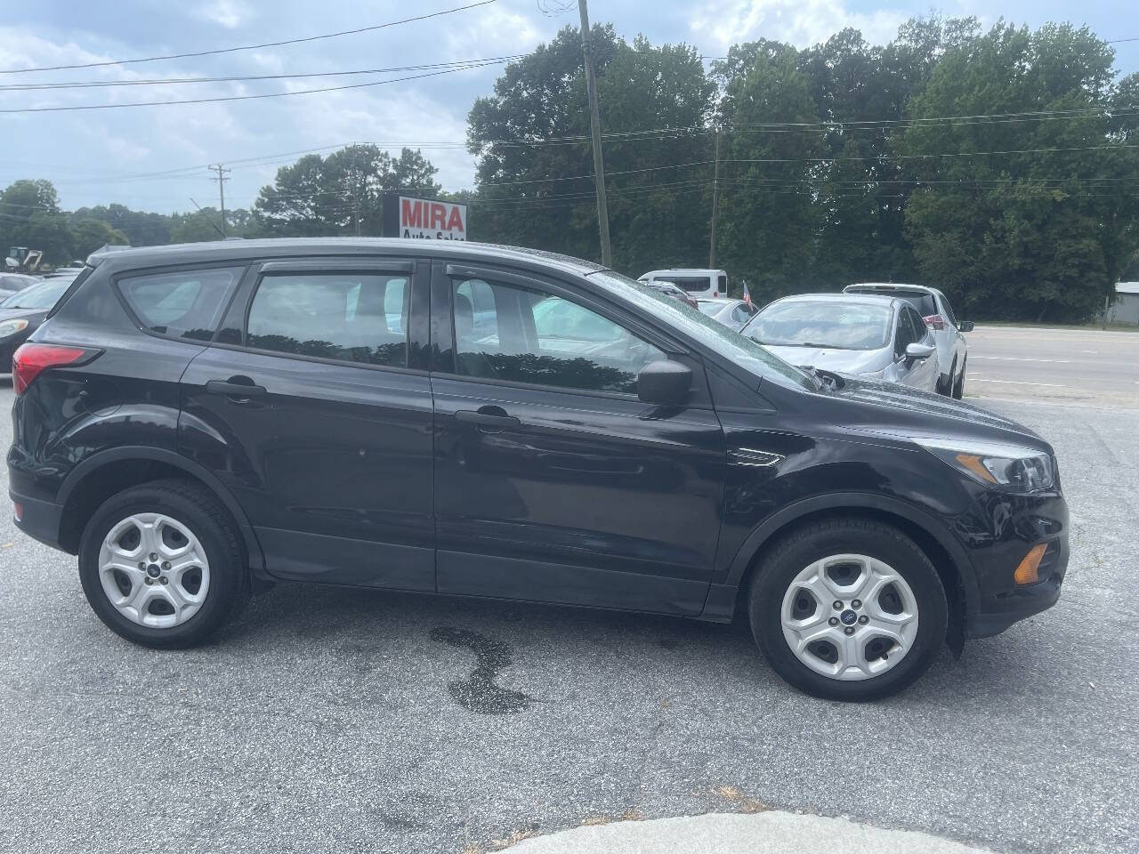 Used 2019 Ford Escape S FWD image 7