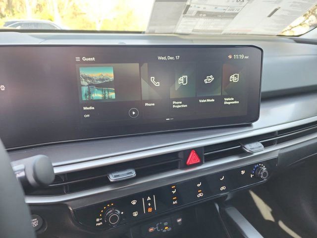 New 2026 Kia Sorento LX FWD image 16
