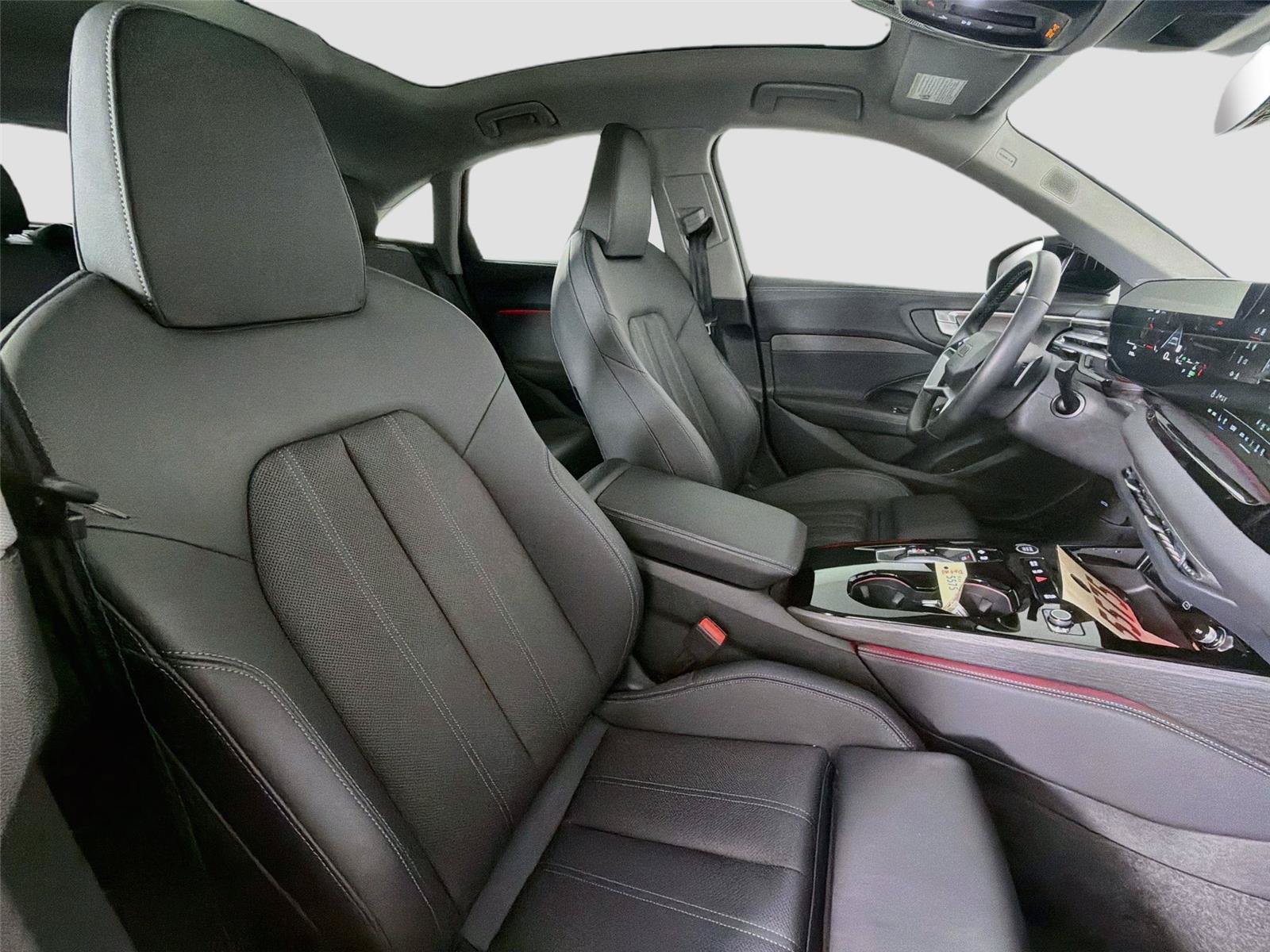 Used 2025 Audi A5 2.0T Premium Plus w/ Premium Plus AWD/4WD image 28