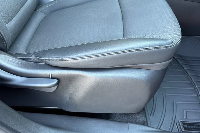 Used 2024 Buick Encore GX Preferred FWD image 23