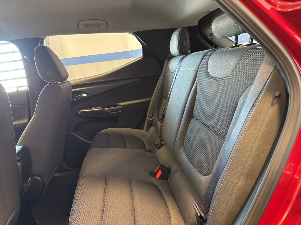 Used 2023 Chevrolet Bolt EUV LT w/ Comfort Package image 25