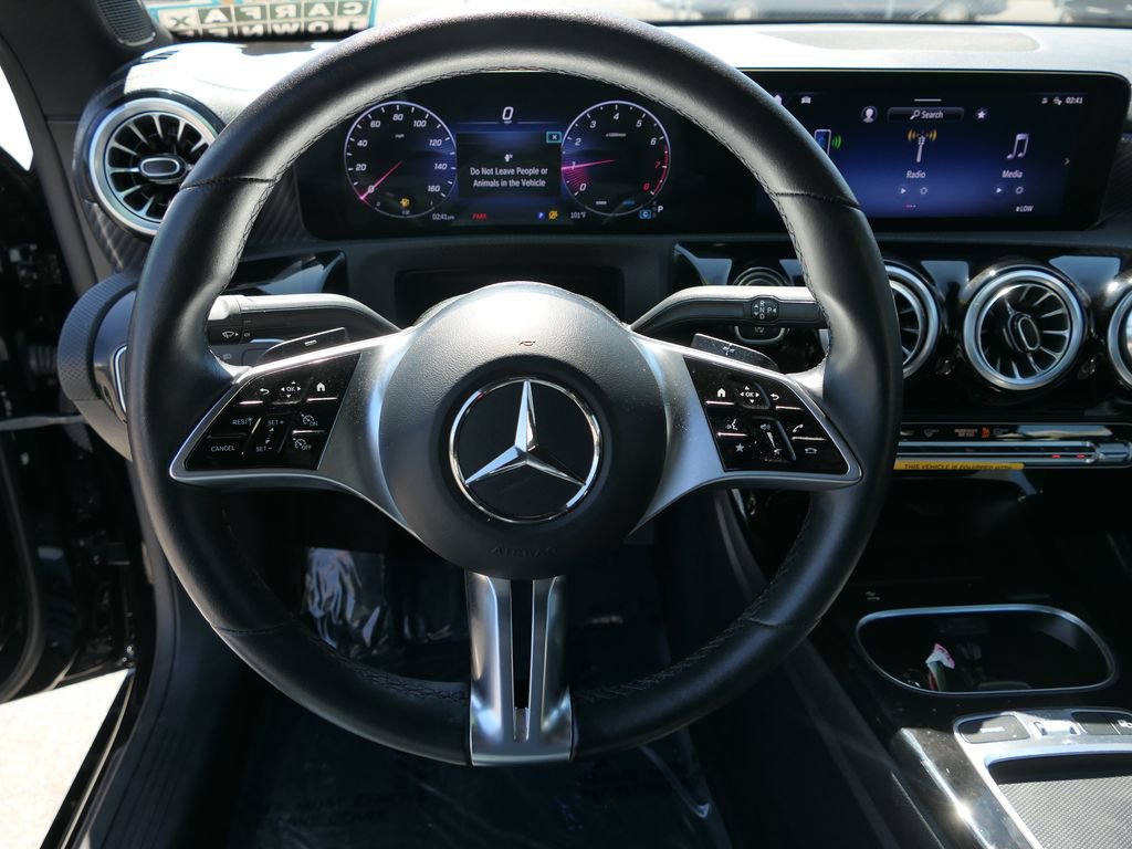Used 2025 Mercedes-Benz CLA 250 image 18