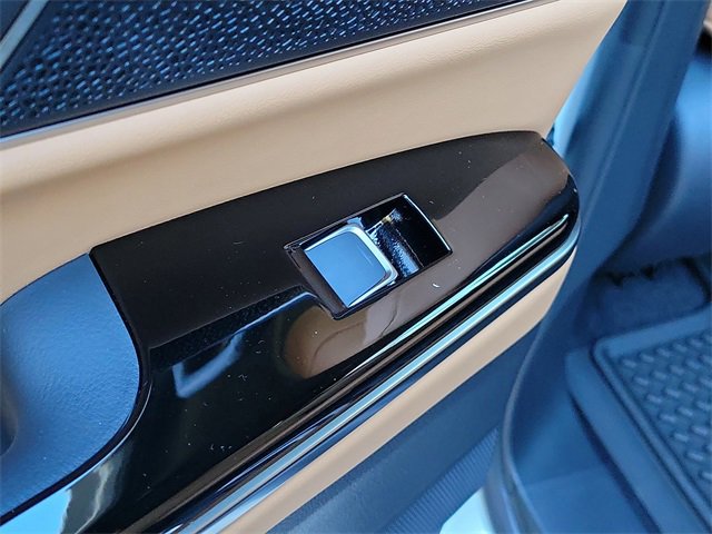 New 2025 Lexus LX 600 4WD w/ Premium Package image 14