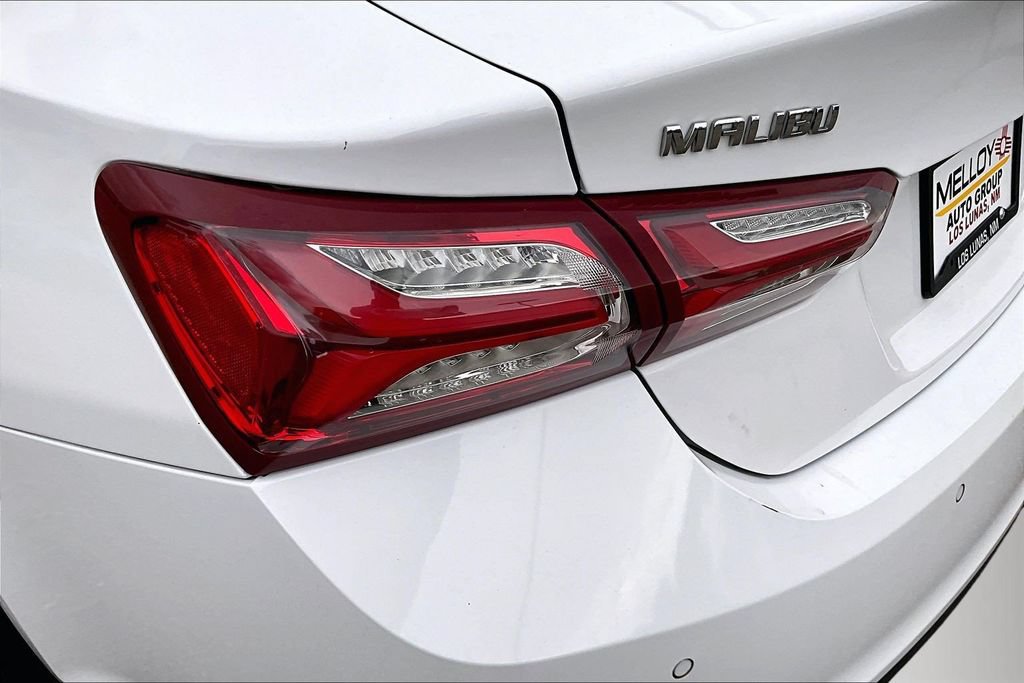 Used 2020 Chevrolet Malibu LT FWD image 22