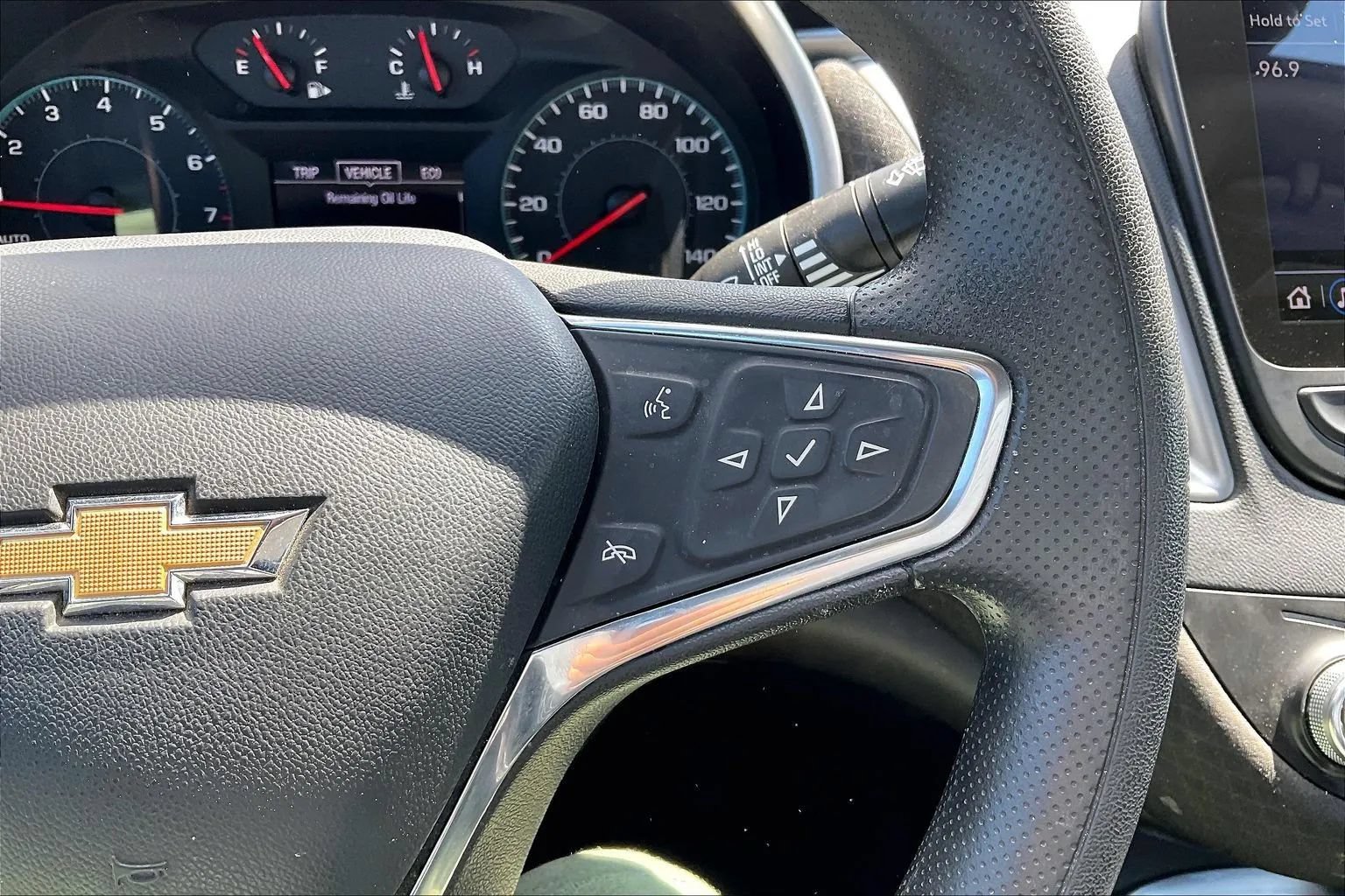 Used 2021 Chevrolet Malibu LS w/ Driver Confidence Package II FWD image 17