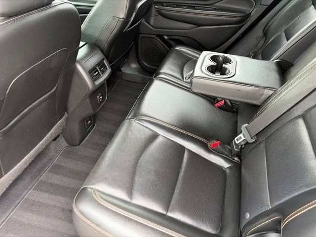 Used 2020 GMC Terrain SLT AWD/4WD image 30