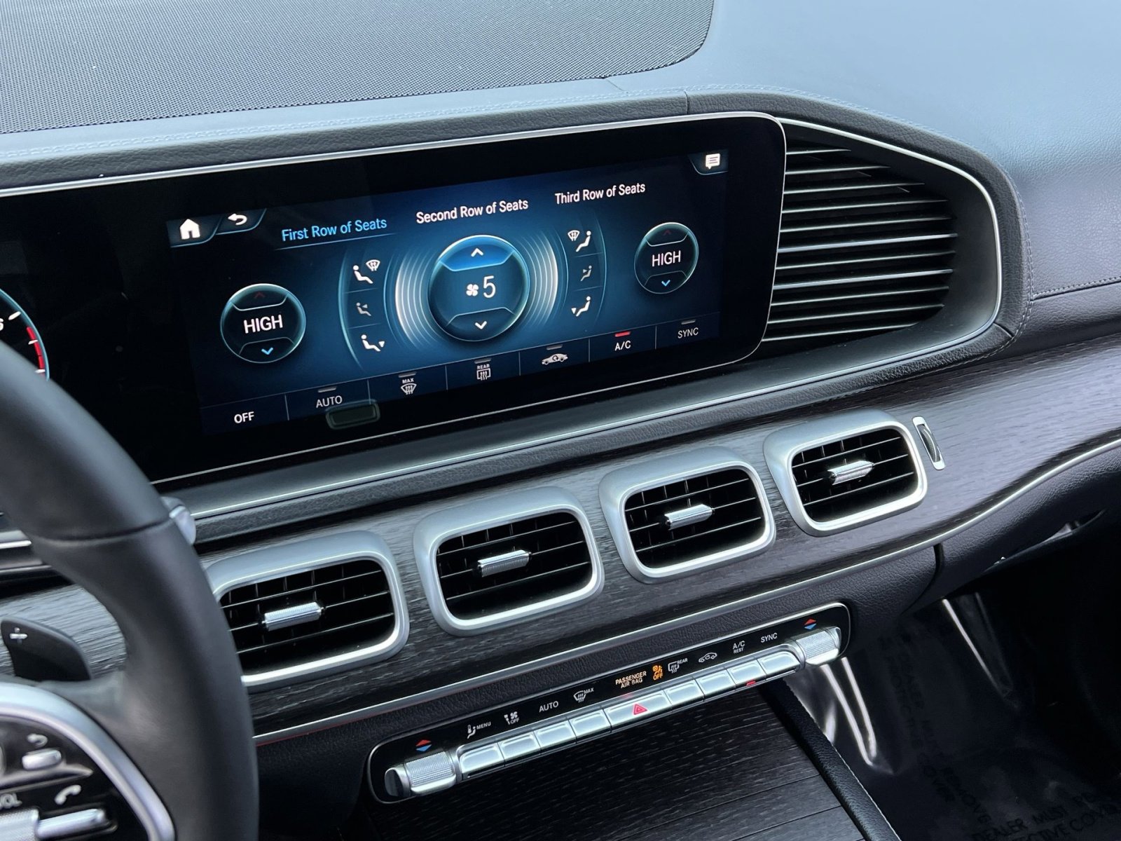 Certified 2022 Mercedes-Benz GLS 450 4MATIC image 19