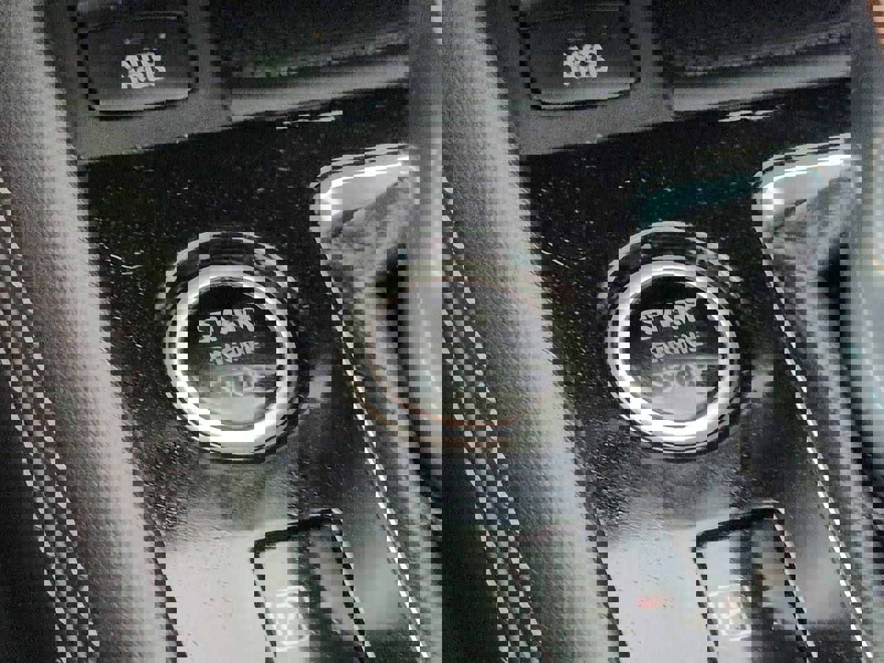 Used 2021 Nissan Kicks SV w/ Exterior Package FWD image 26