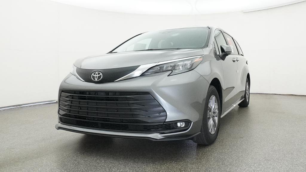 New 2026 Toyota Sienna XLE FWD image 19