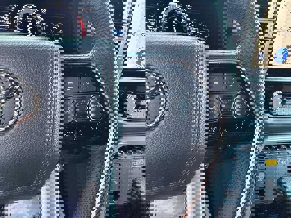 Used 2024 Toyota Sequoia Platinum image 16