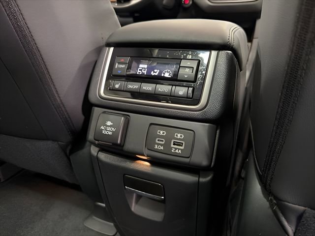 Certified 2025 Subaru Ascent Bronze Edition w/ Onyx Package image 37