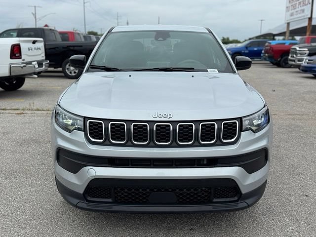 Certified 2025 Jeep Compass Sport AWD/4WD image 2