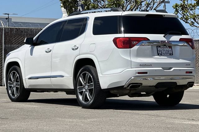 Used 2017 GMC Acadia Denali w/ Technology Package AWD/4WD image 6