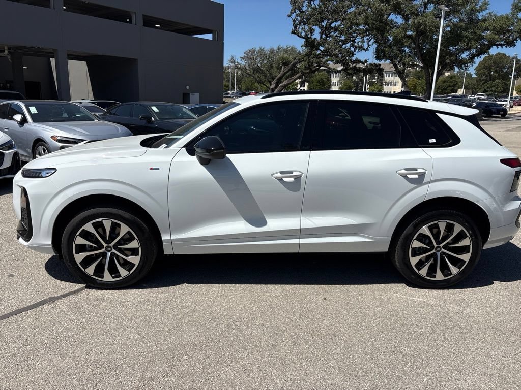 New 2026 Audi Q3 quattro 2.0T AWD/4WD image 9
