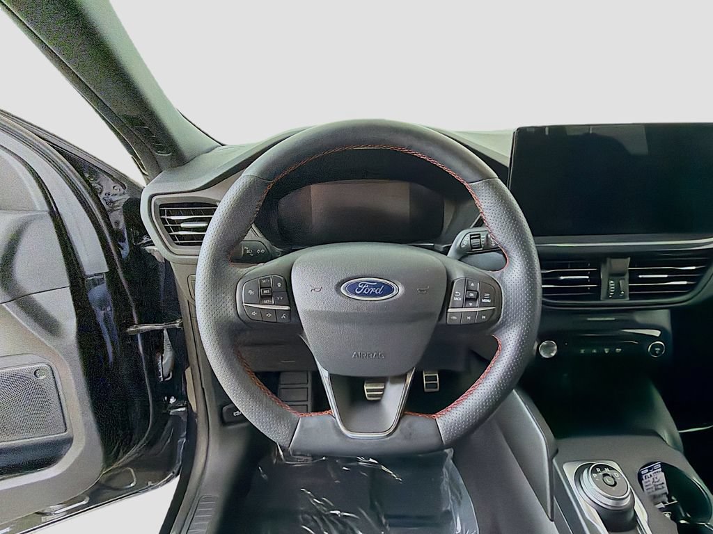 Used 2024 Ford Escape ST-Line w/ Tech Pack #1 AWD/4WD image 32
