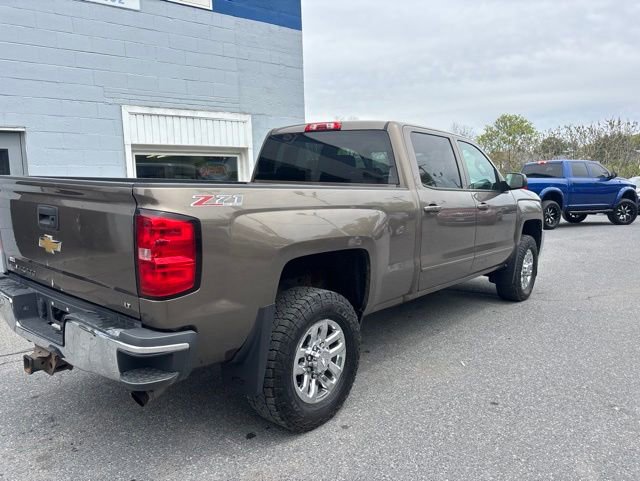 Used 2015 Chevrolet Silverado 2500 LT w/ LT Convenience Package AWD/4WD image 5