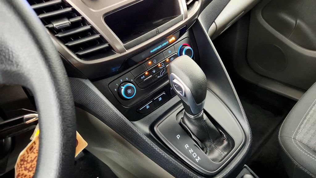 Used 2023 Ford Transit Connect XLT FWD image 14
