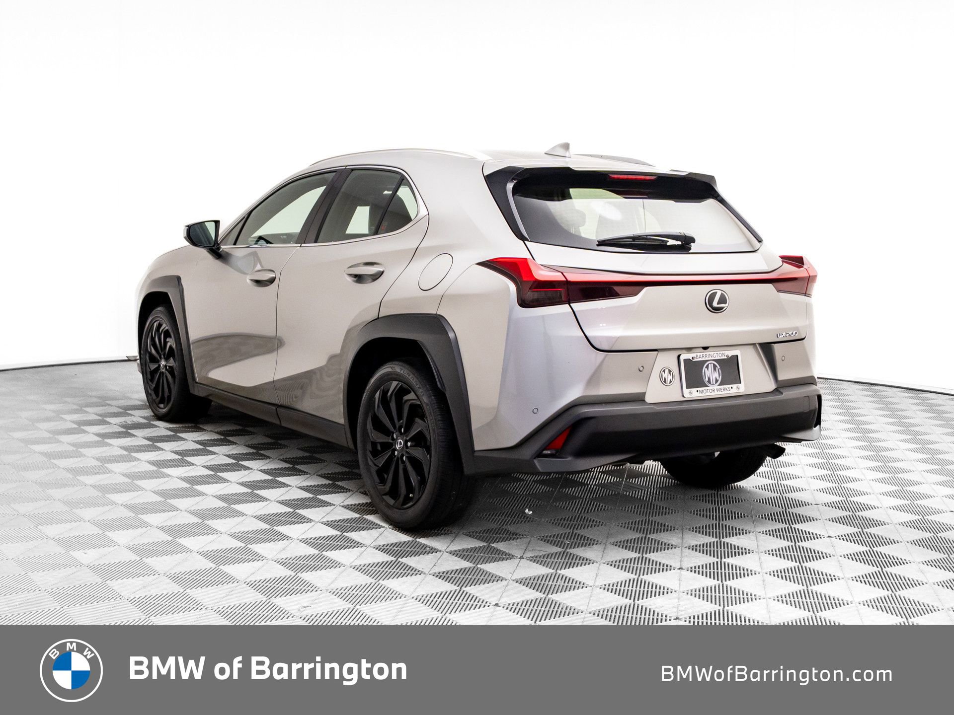 Used 2021 Lexus UX 200 w/ Accessory Package (Z1) image 3