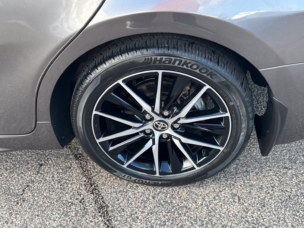 Used 2021 Toyota Camry SE AWD/4WD image 39