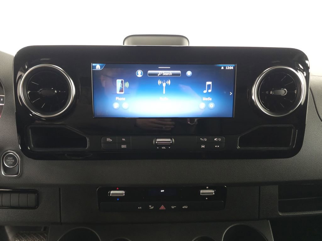Used 2026 Mercedes-Benz Sprinter 2500 image 14