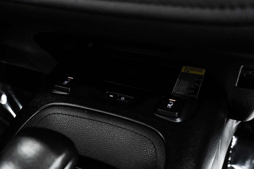 Used 2020 Toyota Corolla XSE FWD image 24