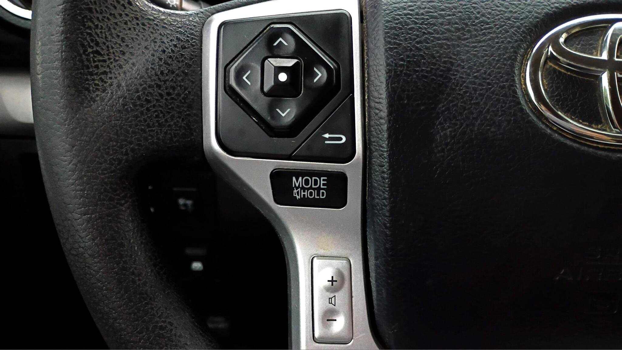 Used 2015 Toyota Tundra SR5 image 35