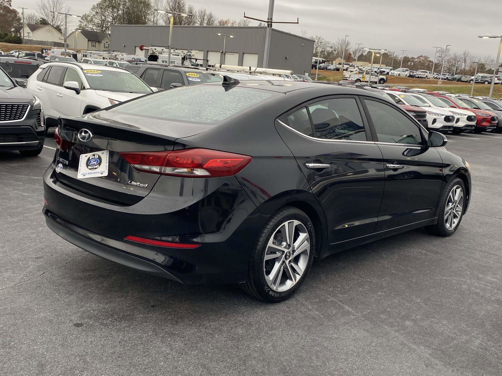 Used 2017 Hyundai Elantra Limited w/ Limited Ultimate Package 05 image 6