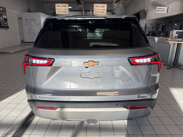 Used 2025 Chevrolet Equinox LT w/ Safety and Technology Package FWD image 4