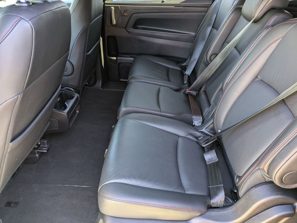 Used 2025 Honda Odyssey Sport-L image 25