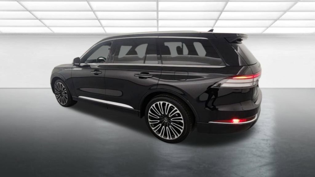 Used 2020 Lincoln Aviator Black Label w/ Dynamic Handling Package image 6