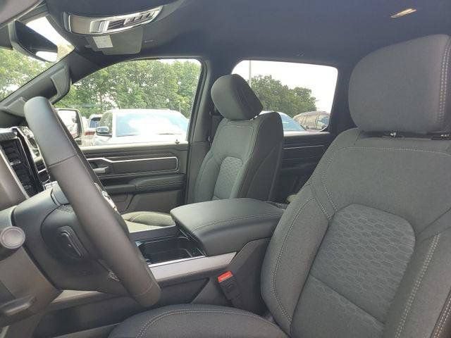 New 2026 RAM 1500 Big Horn AWD/4WD image 17