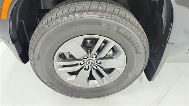 New 2026 Nissan Frontier SV image 31