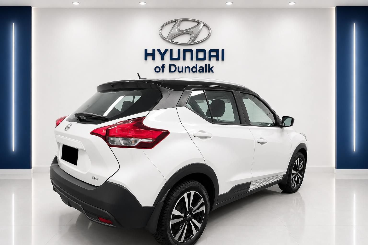 Used 2018 Nissan Kicks SV FWD image 4