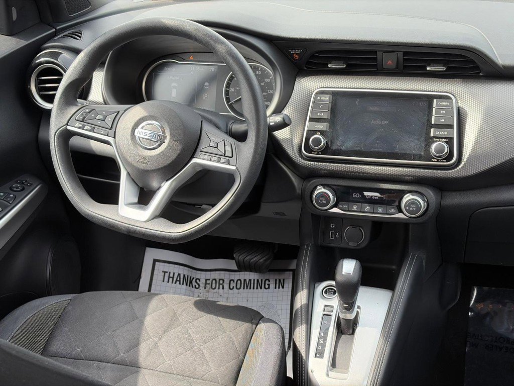 Used 2018 Nissan Kicks SV image 12