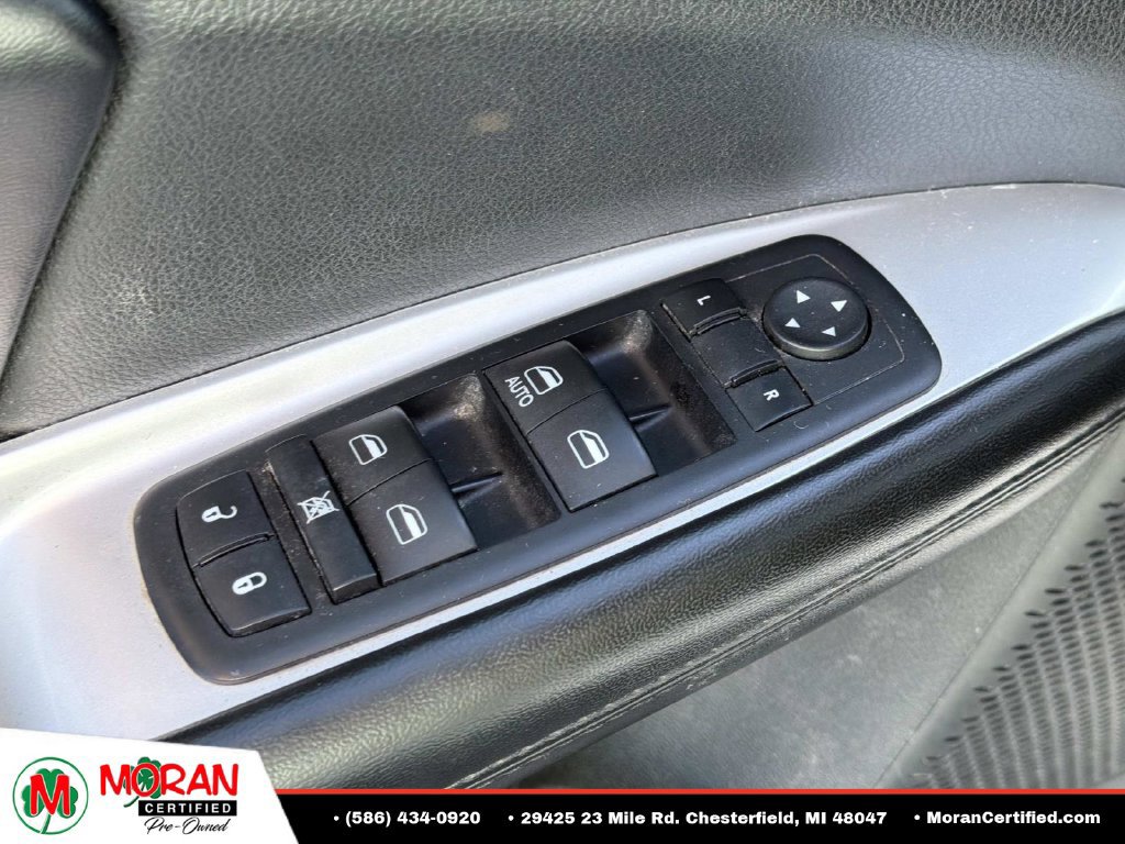 Used 2017 Dodge Journey SE FWD image 13