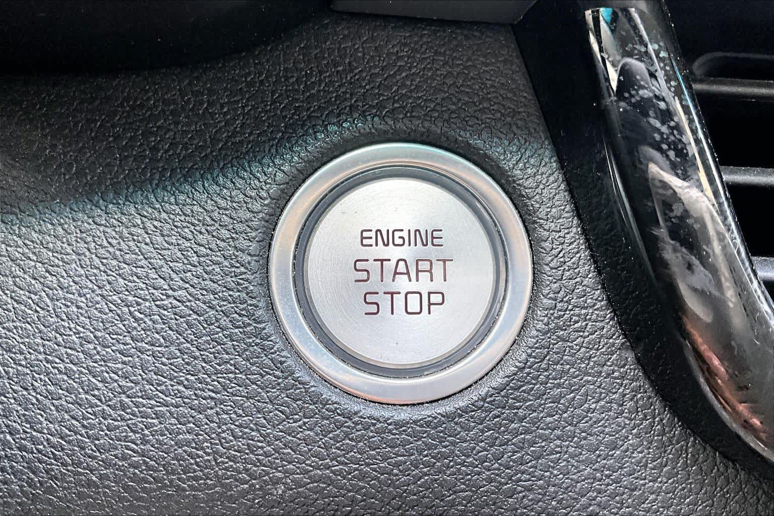 Used 2019 Kia Optima EX w/ EX Premium Package FWD image 32