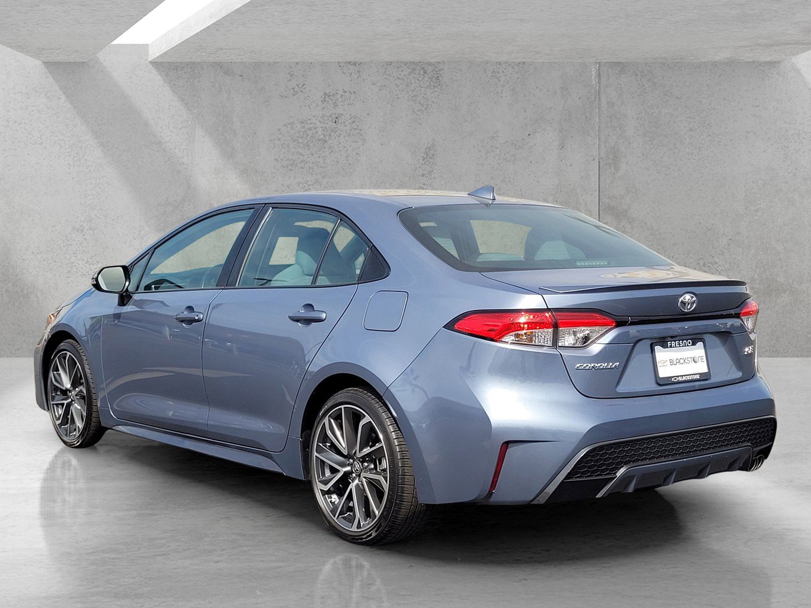 Used 2021 Toyota Corolla SE image 6
