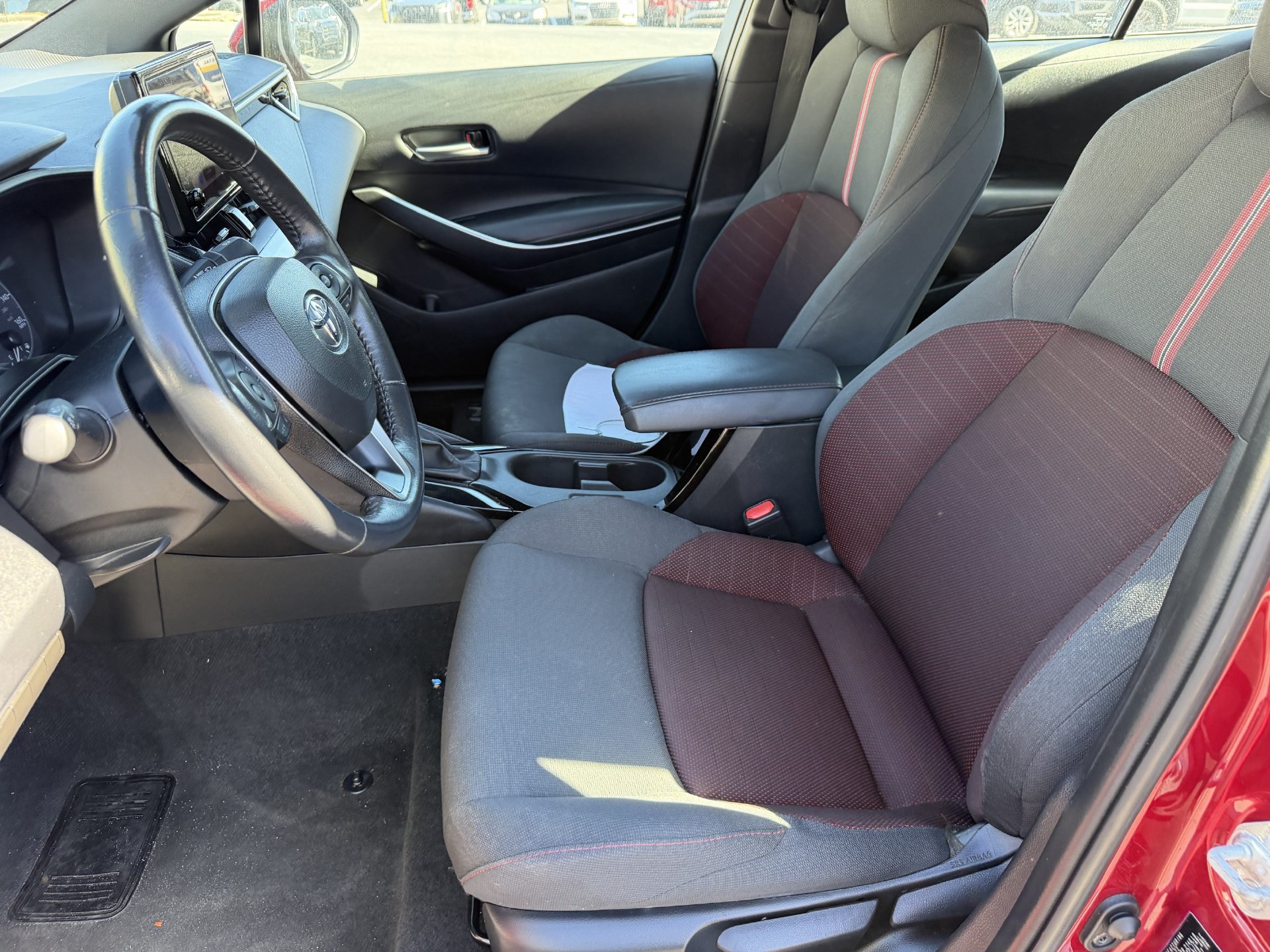Used 2024 Toyota Corolla SE FWD image 15