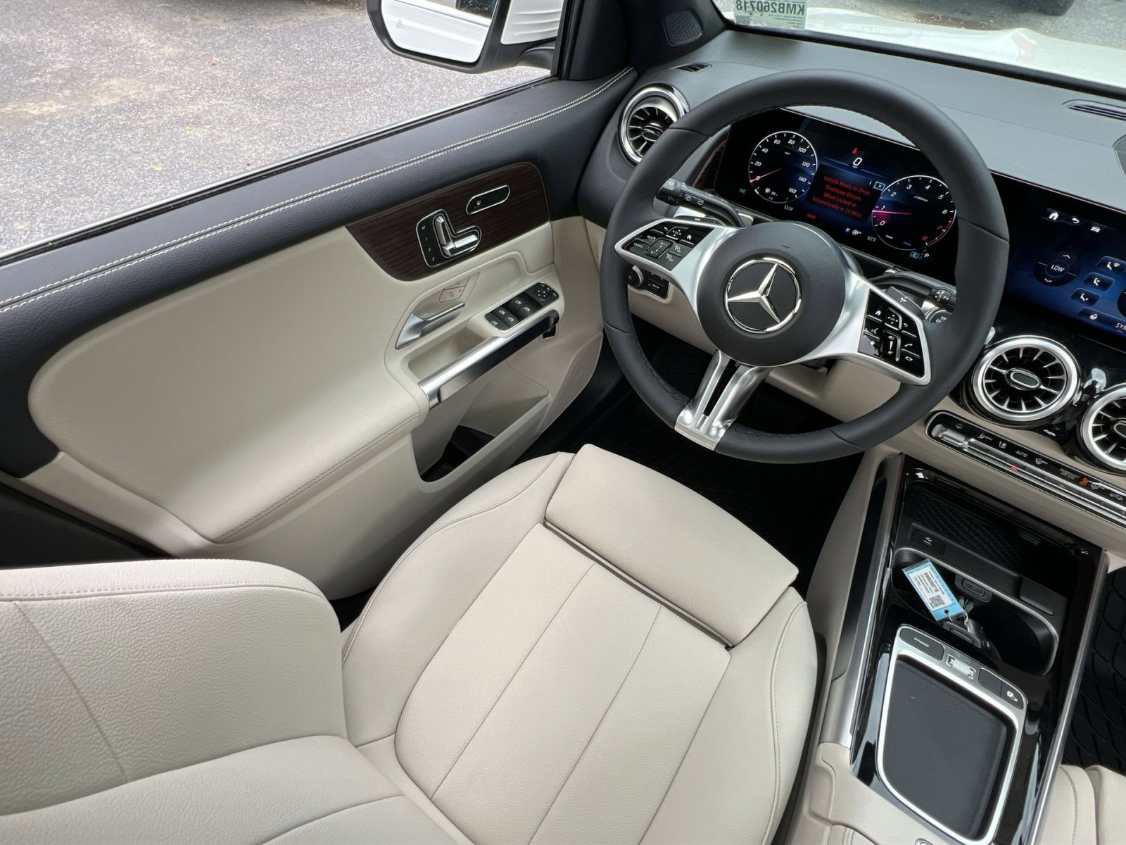 New 2026 Mercedes-Benz GLB 250 4MATIC image 16