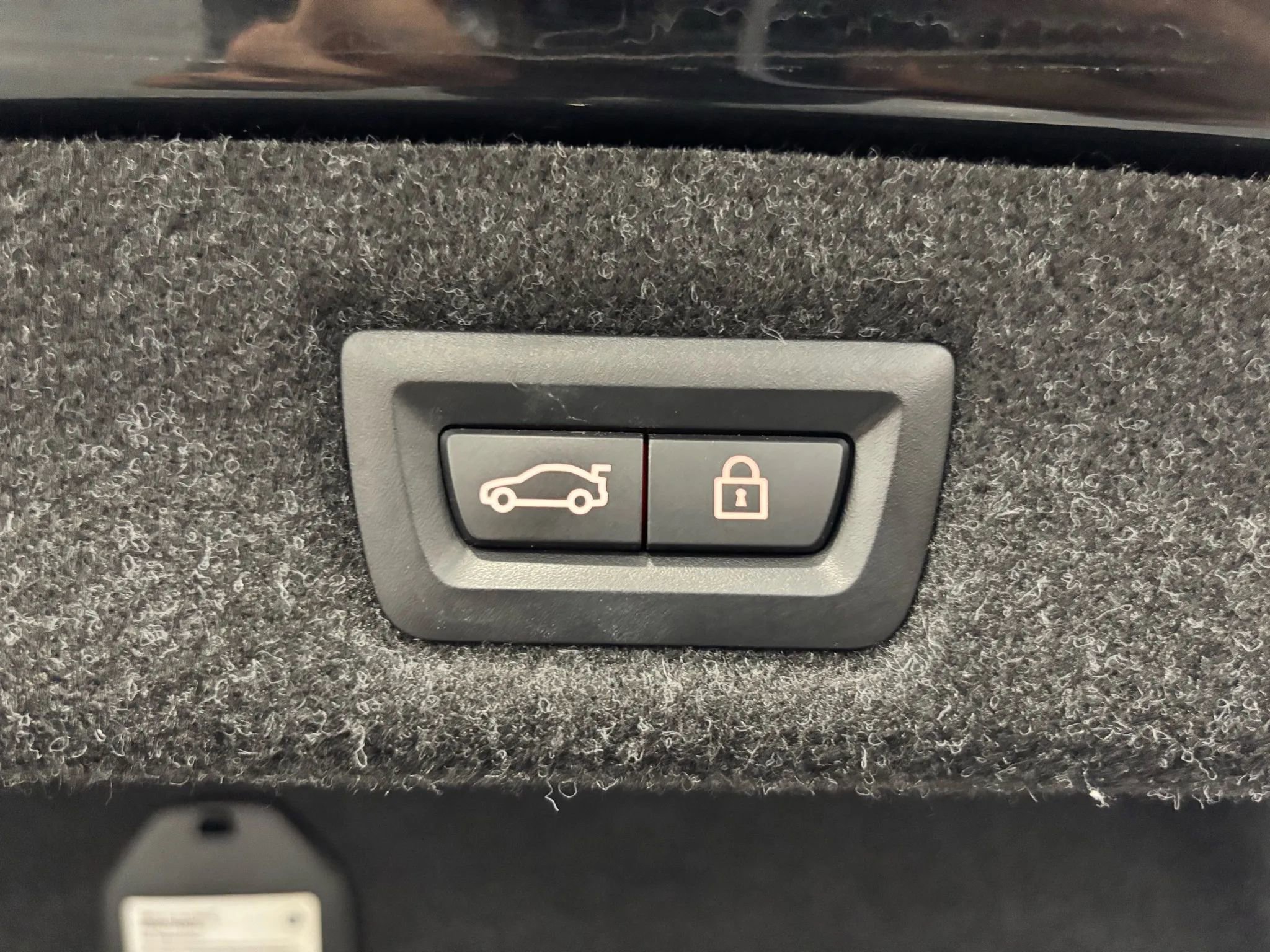 Used 2023 BMW M5 image 52