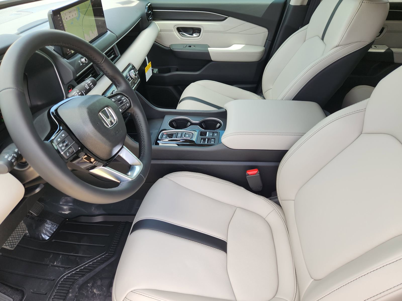 New 2026 Honda Pilot Touring image 12