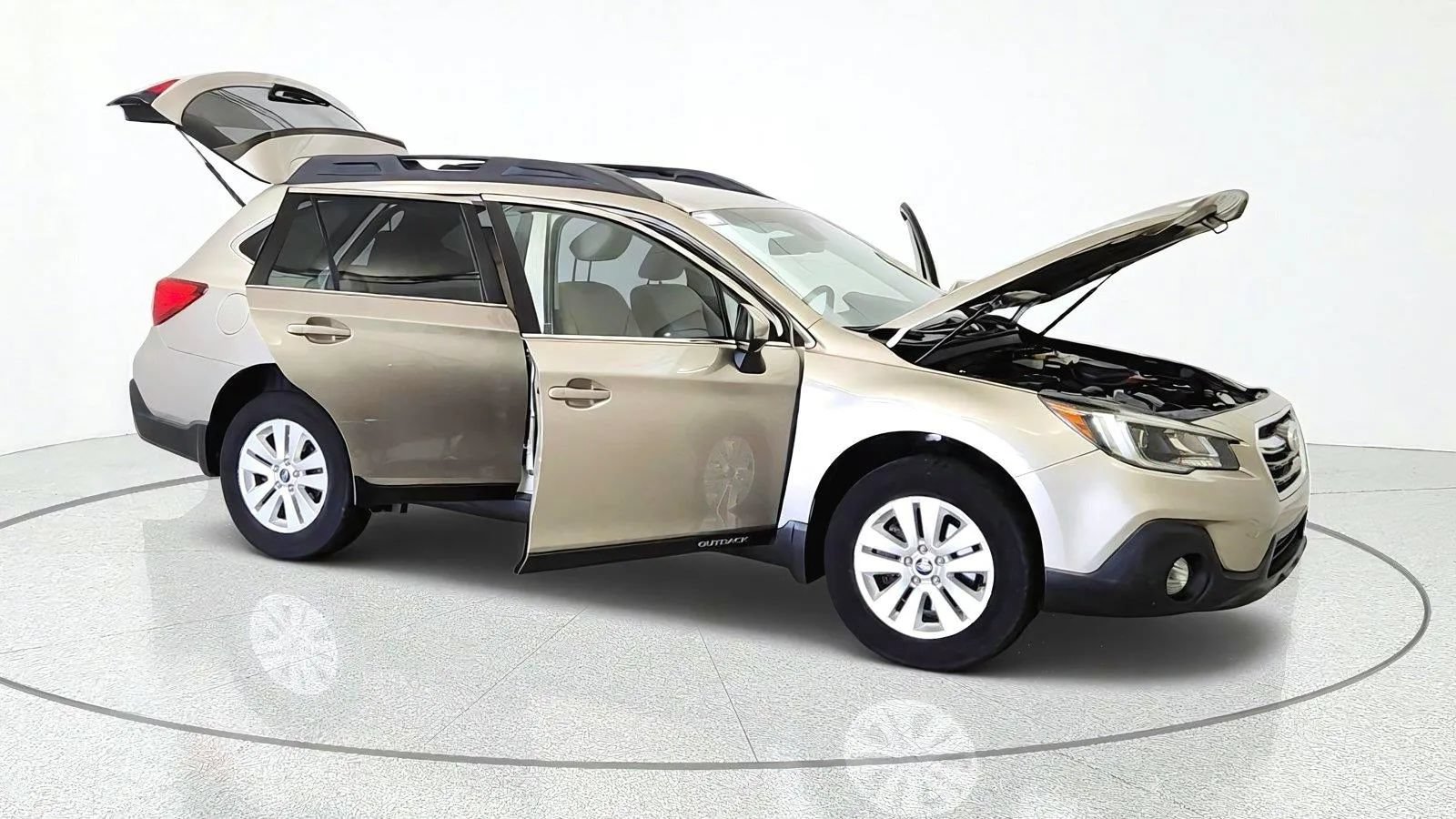 Used 2018 Subaru Outback 2.5i Premium AWD/4WD image 11