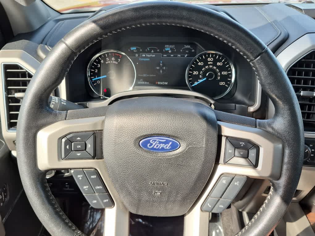 Used 2018 Ford F150 Lariat w/ Equipment Group 502A Luxury AWD/4WD image 18