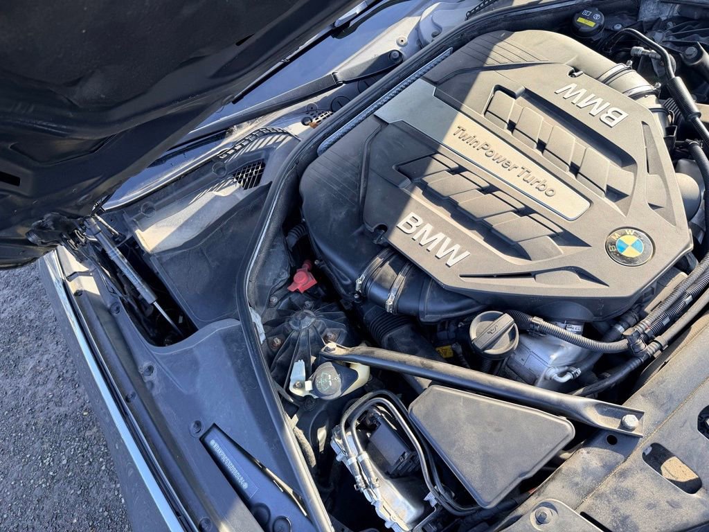 Used 2016 BMW 550i xDrive Sedan image 36