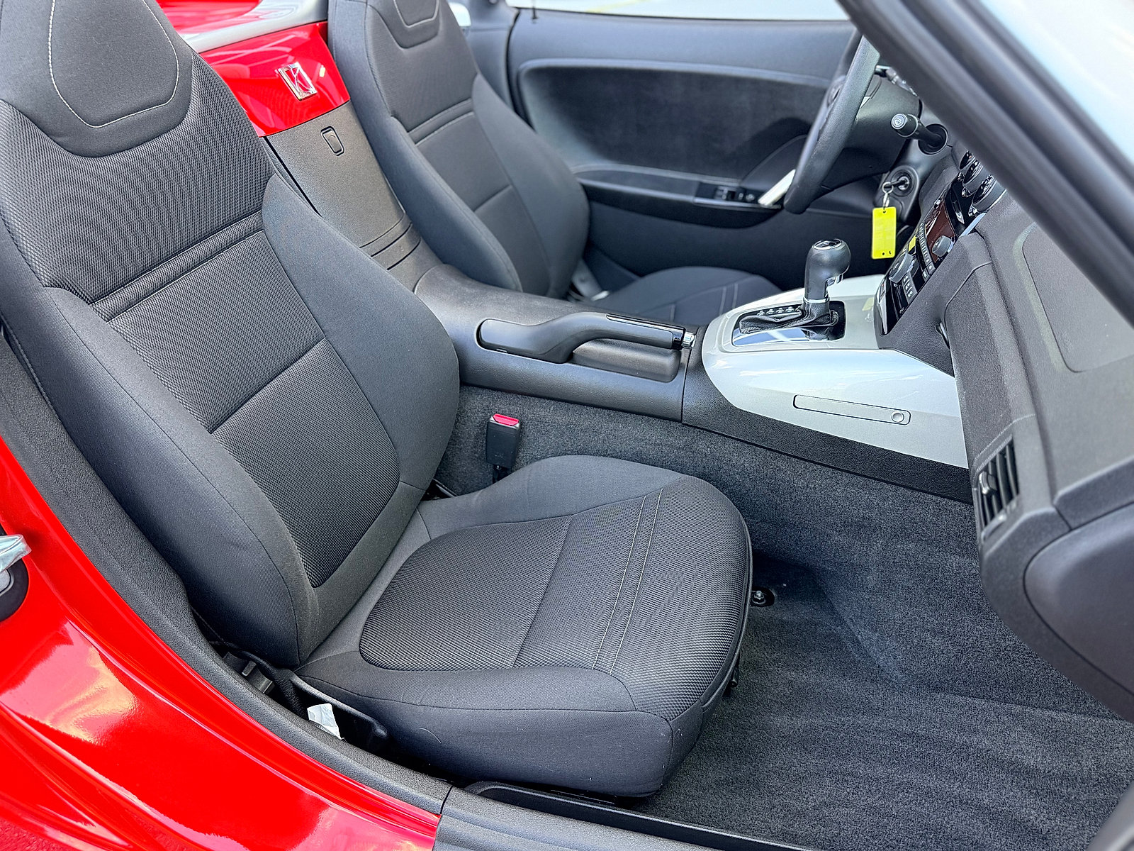 Used 2007 Saturn Sky RWD image 26